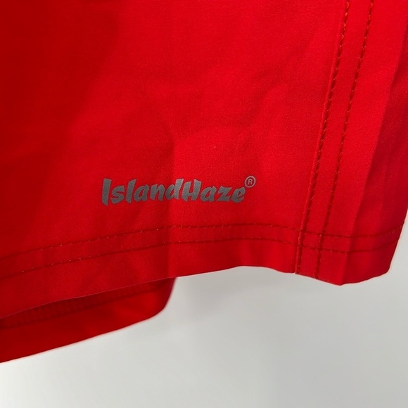 Island haze NWT men’s 32 board shorts in red - Picture 3 of 10